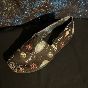 TOMS Slip-Ons Science Pattern 7.5